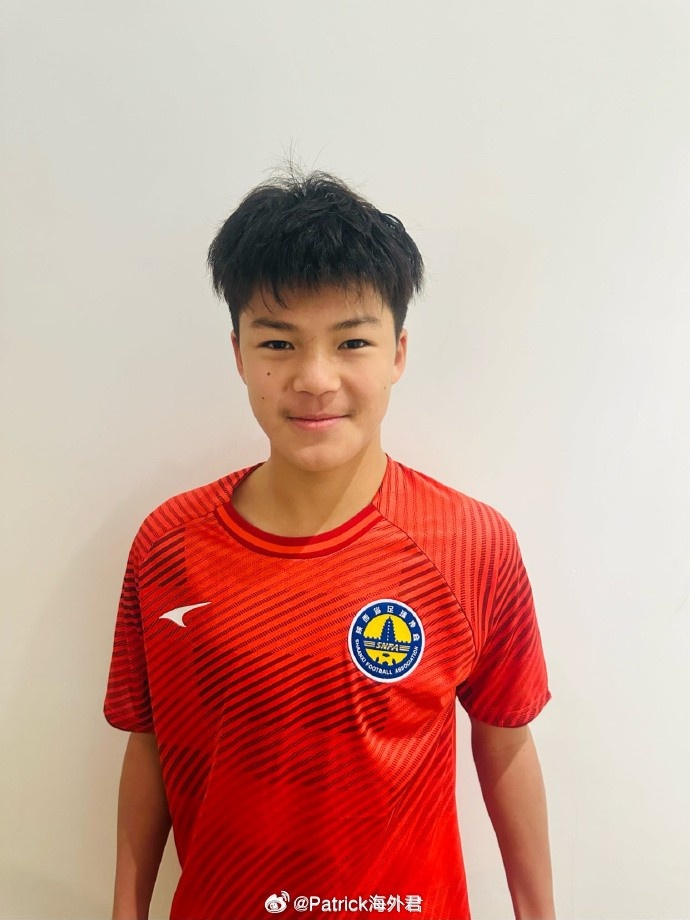 博主：劉凱源本賽季西班牙加泰U16優(yōu)選聯(lián)賽首發(fā)18次，已打入9球
